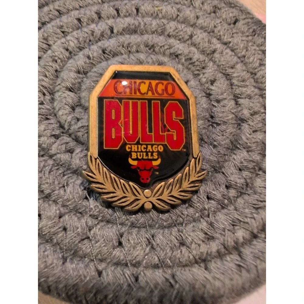 Chicago Bulls Hat‎ Tack Pin
